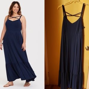 Torrid size 2 Navy strappy maxi dress